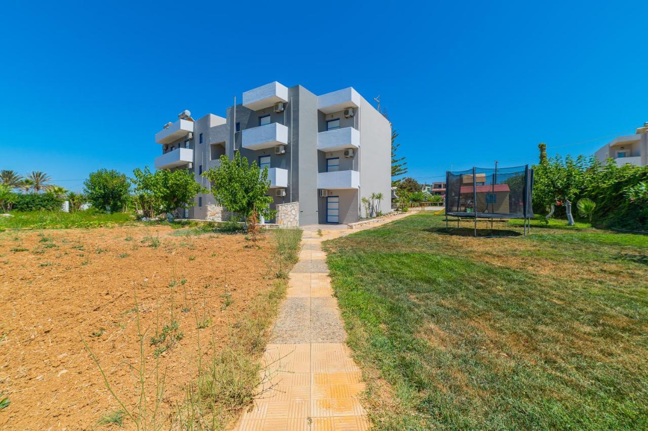 Blue Dream Hotel Stavromenos Exterior foto