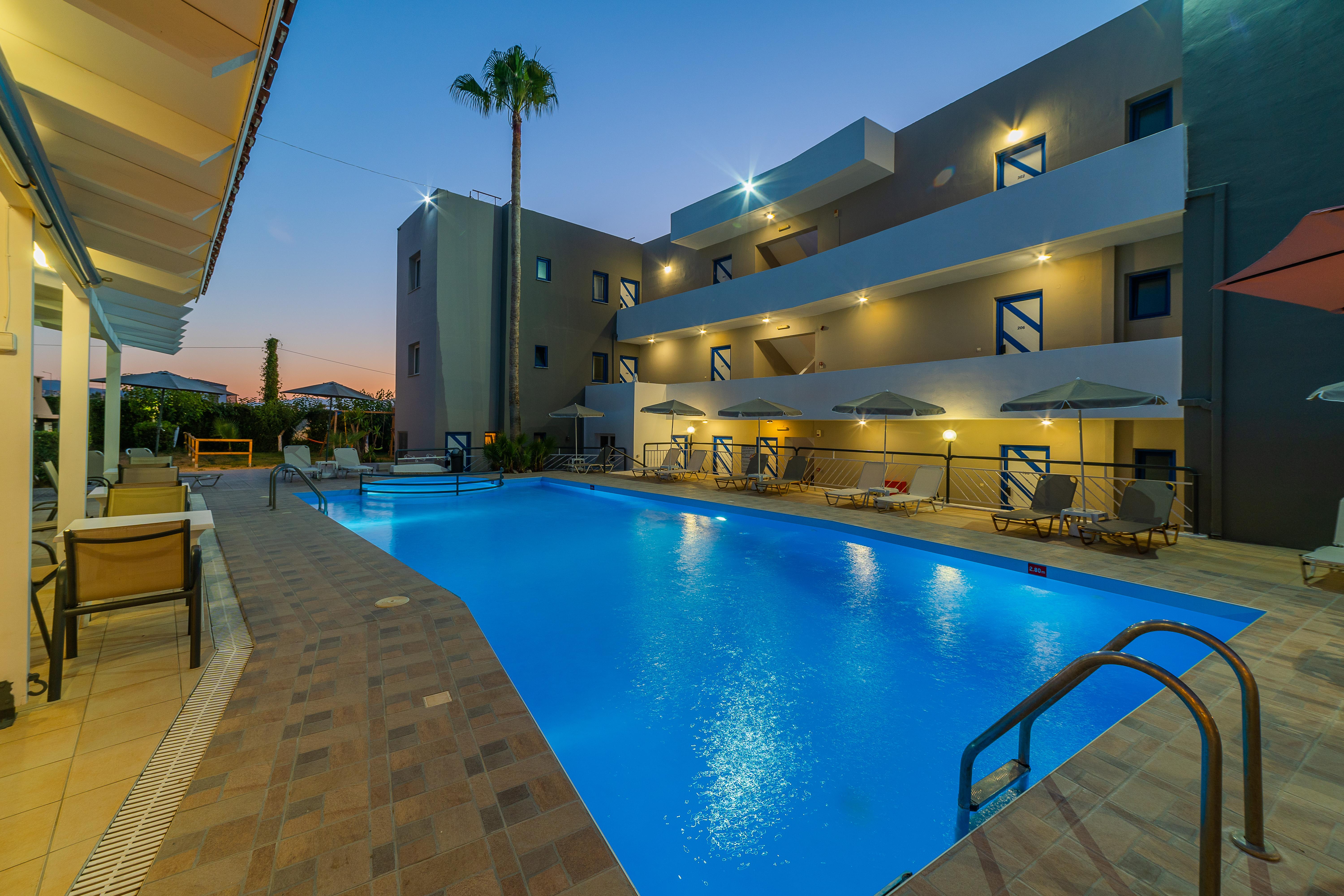Blue Dream Hotel Stavromenos Exterior foto